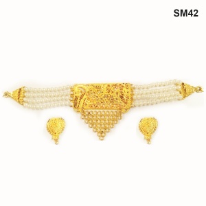 Dark Blue Short Necklace with Earrings and Bindi